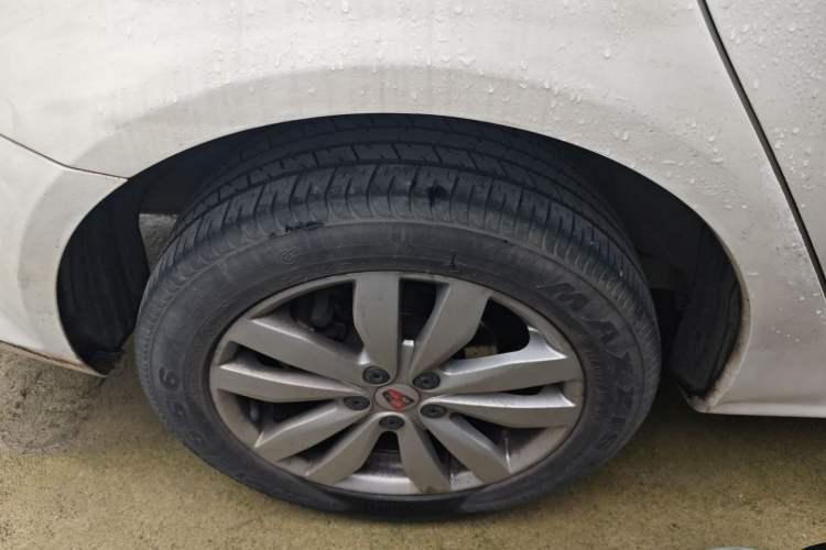 Used Roewe 350 2014 1.5L Manual Xunchi Edition