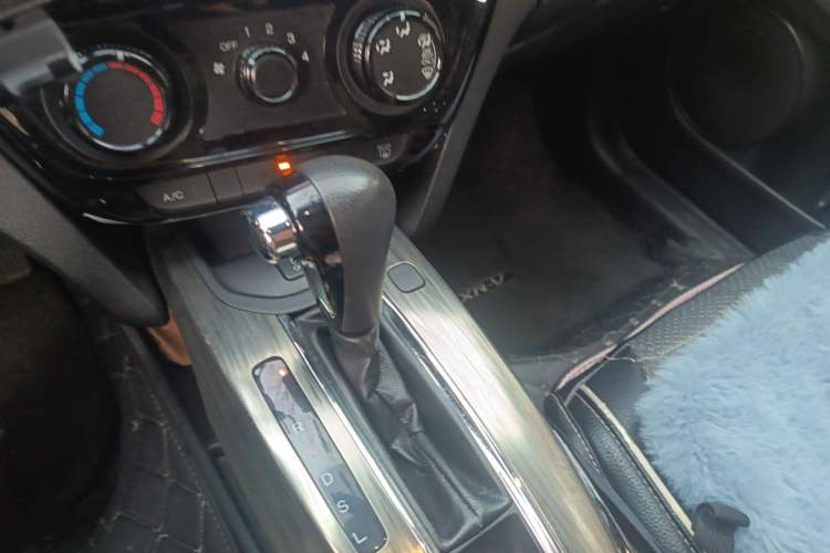 Used Honda XR-V 2015 1.8L EXi CVT Comfort Version