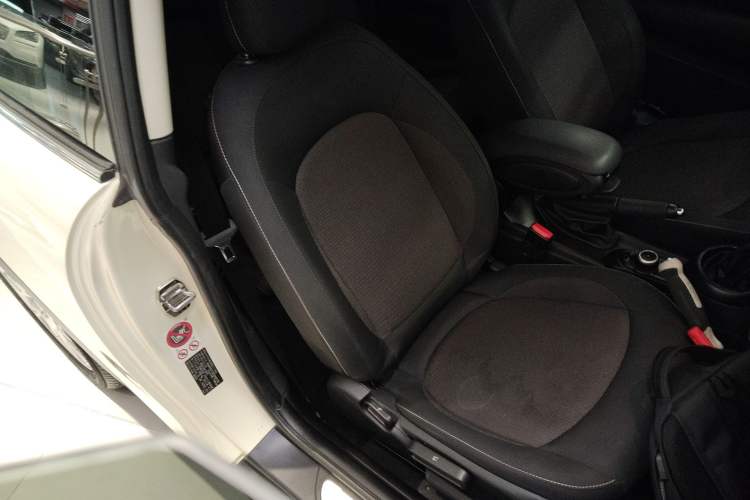 Used MINI 2016 1.2T ONE Right Front Seat