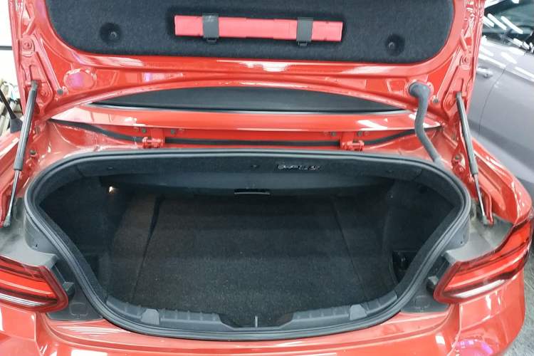 Used BMW 2 Series 2019 225i Convertible Coupe Sports Design Package
