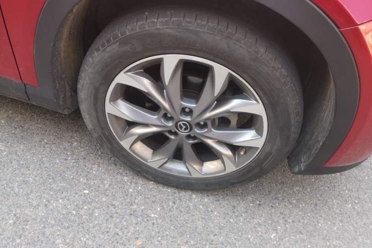 Used Mazda CX-4 2018 2.5L Automatic 4x4 Blue Sky Sport Edition China V Standard Right Front Wheel Hub