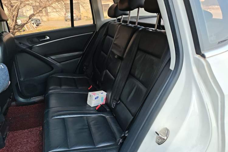 Used Volkswagen Tiguan L 2015 1.8TSI Automatic Two-Wheel Drive Luxury Model