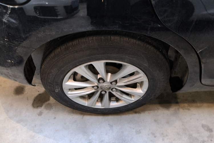 Used Buick GT 2015 15N Automatic Entry-Level Trim
