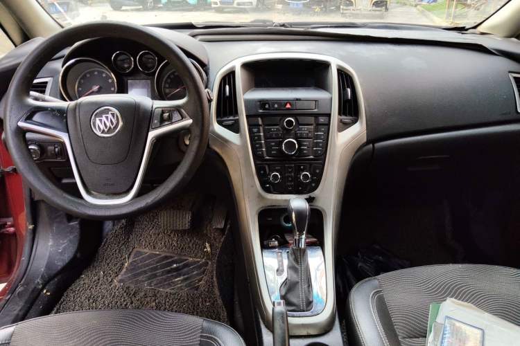 Used Buick GT 2013 XT 1.6L Automatic Fashion Edition