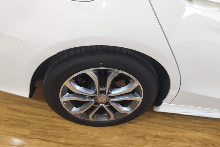 Used Mercedes-Benz C-Class 2015 Restyled C 180 L Sport Edition