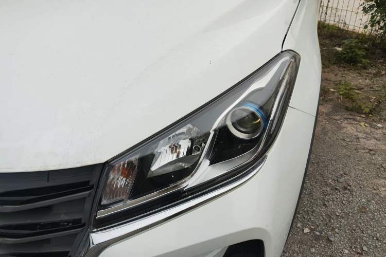 Used Dongfeng Fengon 500 2021 1.5L CVT Enjoyment Model
