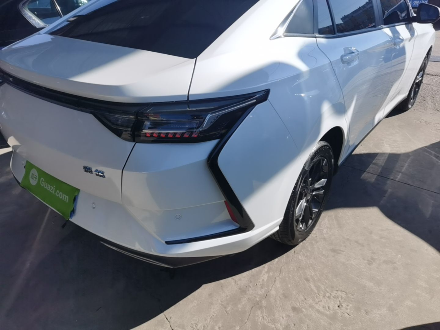 Dongfeng Aeolus Yixuan 2025 1.5L Automatic Luxury Version - Luxury — снимка 9