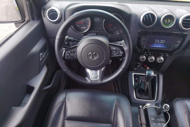 Used BAIC Off-Road BJ40 2016 40L 2.3T Automatic All-Wheel Drive Premium Edition
