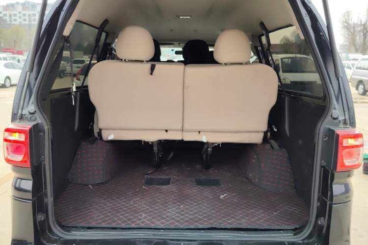 Used FORTHING Lingzhi 2019 M5L 1.6L 7-Seater Exclusive Model China VI Standard
