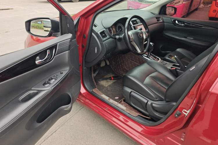 Used Nissan Tiida 2016 1.6L CVT ZhiZun Edition