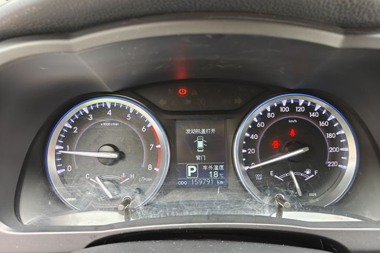 Used Toyota Highlander 2015 2.0T Four-Wheel Drive Luxury Edition 7-Seater Odometer Close Up