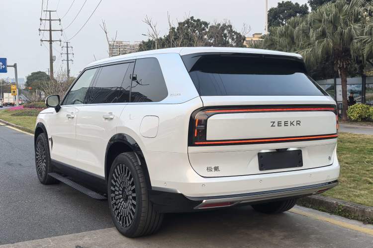 Used Zeekr 9X 2025 Max Edition
