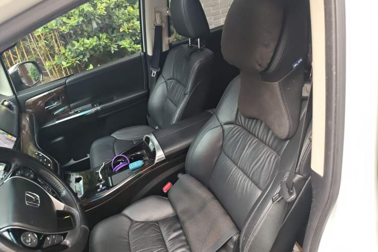 Used Honda Odyssey 2015 2.4L Supreme Edition
