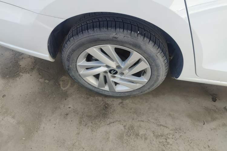 Used Jetta VA3 2019 1.5L Automatic Enjoyment Edition Right Rear Wheel Hub