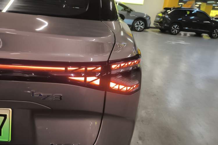 Used Toyota bZ3 2023 616 km Long-Range Premium