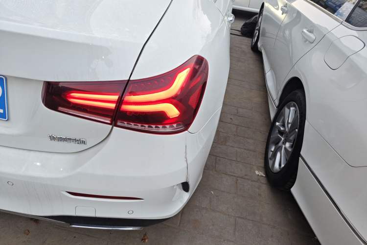 Used Mercedes-Benz A-Class 2021 A 200 L Sport Sedan Fashion Model