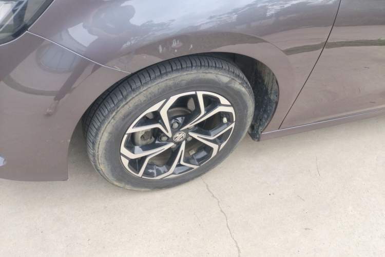 Used MG 5 2022 180 DVVT CVT Youth Style Edition Left Front Wheel Hub