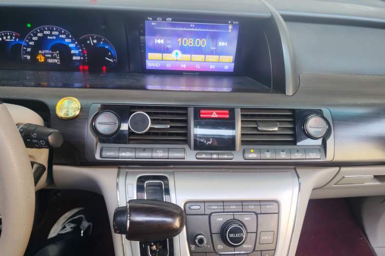 Used Honda Elysion 2012 2.4L VTi Luxury Edition