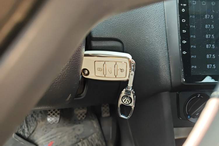 Used Volkswagen Polo 2014 1.4L Manual Fashion Edition Vehicle Key