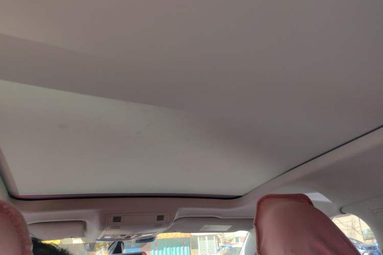 Used Volkswagen Tharu 2019 330TSI Four-Wheel Drive Luxury Edition China VI Standard Headliner