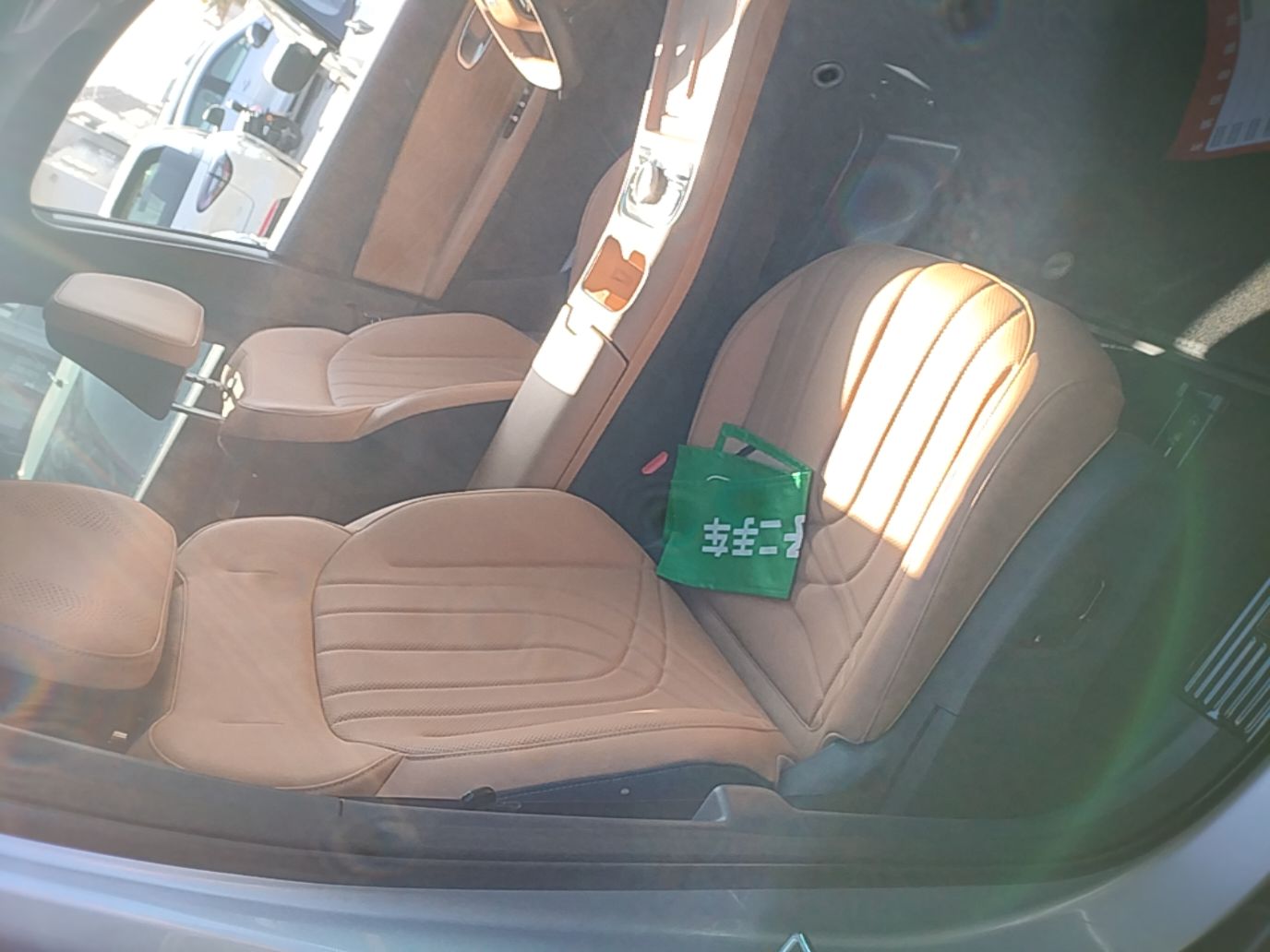 Geely Galaxy Xingjian 7 EM-i 2025 120km Exploration+ Version — снимка 19