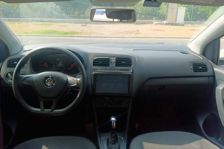 Used Volkswagen Polo 2018 1.5L Automatic Advanced Driving Model
