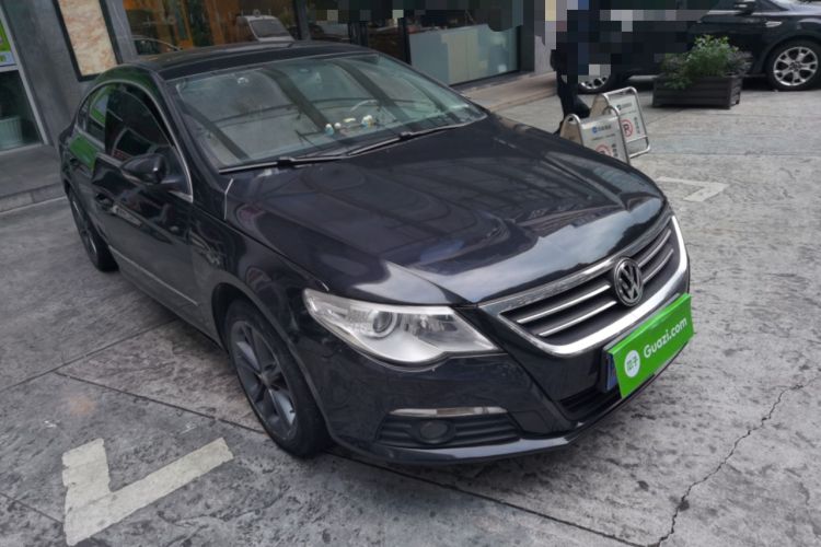 Used Volkswagen FAW-Volkswagen CC 2010 2.0 TSI Luxury Model Front Right 45 Deg