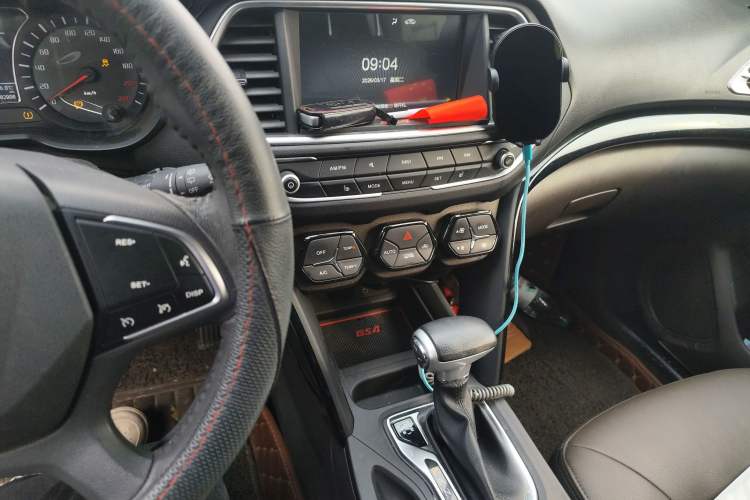 Used GAC Trumpchi GS4 2017 235T Automatic Two-Wheel Drive Luxury Smart Connectivity Version
