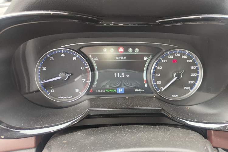 Used GAC Trumpchi GS8 2017 320T Two-Wheel Drive Luxury Smart Connectivity Version (7 Seats)