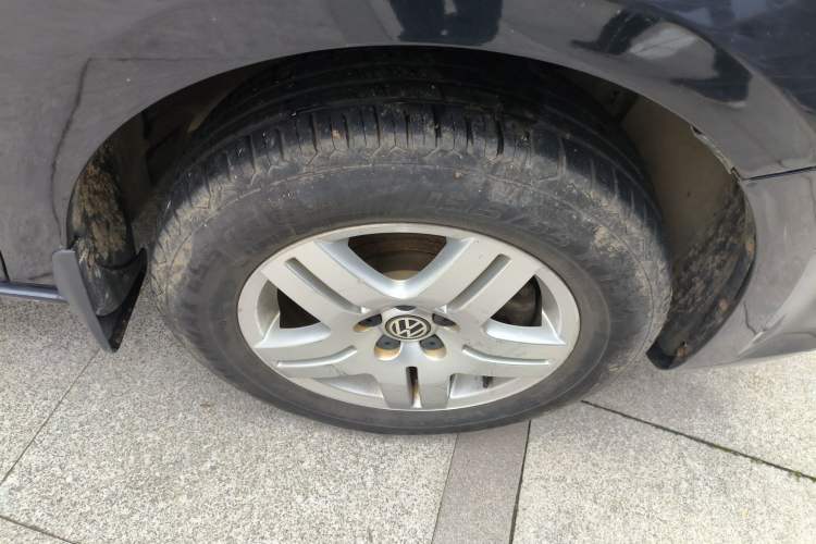 Used Volkswagen Bora 2011 1.6L Manual Fashion Edition
