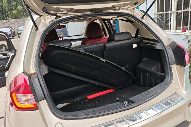 Used Geely Auto Vision X3 2017 1.5L Manual Elite Model