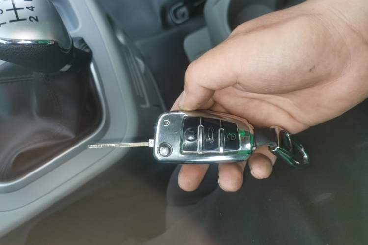 Used JAC Refine M3 2019 Creator Edition 1.6L Luxury Version Vehicle Key