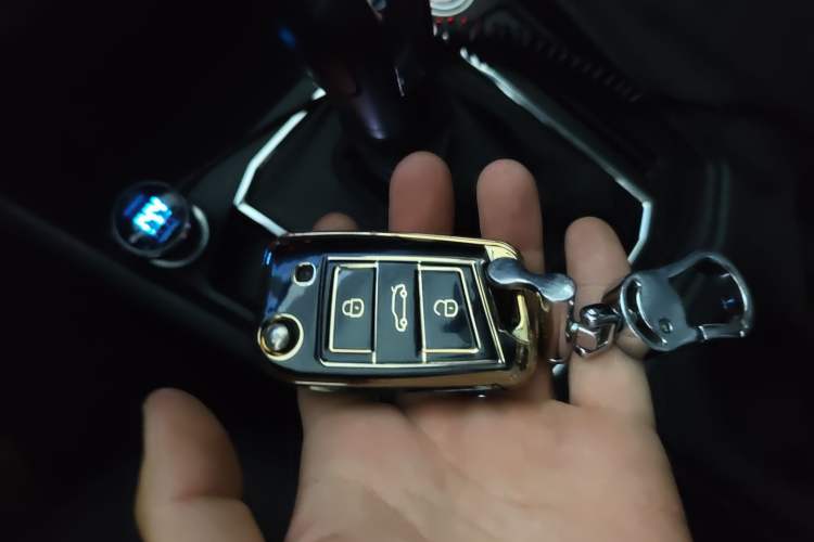 Used Volkswagen Lavida 2018 280TSI DSG Comfort Edition China V Standard Vehicle Key