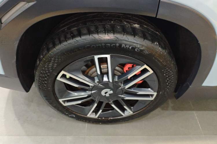 Used Nio ES6 2020 610 km Performance Version Right Rear Wheel Hub