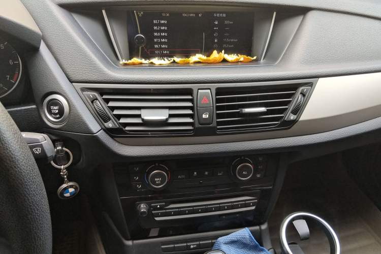 Used BMW X1 2012 sDrive18i Luxury Edition
