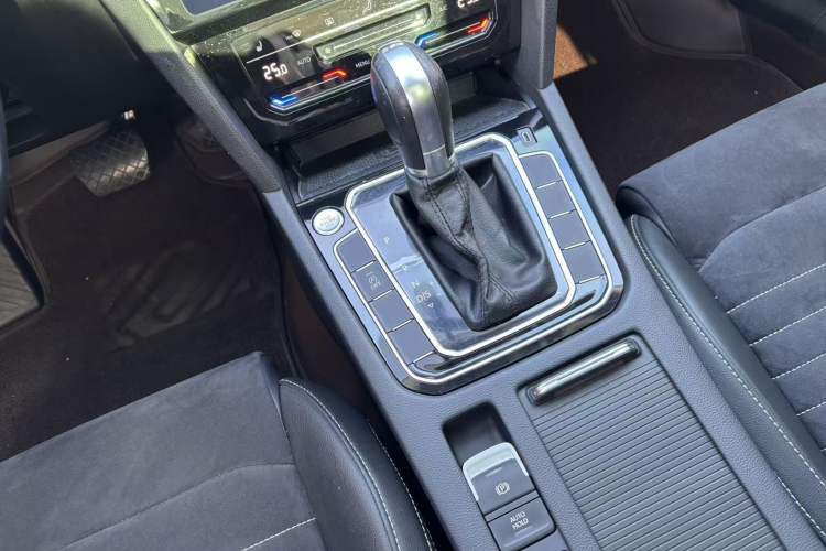 Used Volkswagen Magotan 2020 330TSI DSG Luxury Edition