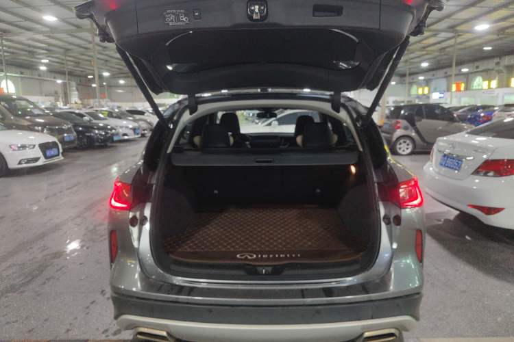 Used Infiniti QX50 2020 2.0T All-Wheel-Drive Elite Version