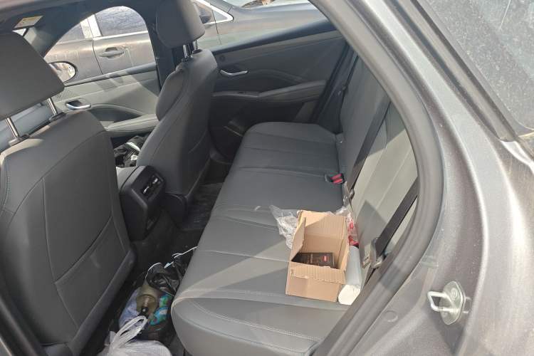 Used BYD Qin PLUS 2025 DM-i Smart Drive 55KM Leading Model
