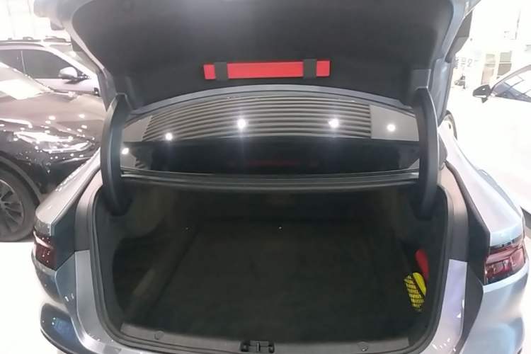 Used BYD Han 2024 DM-i Glory Edition 121KM Prestige Model