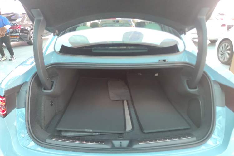 Used Hima Luxeed S7 2024 Ultra Four-Wheel Drive Flagship Edition Trunk