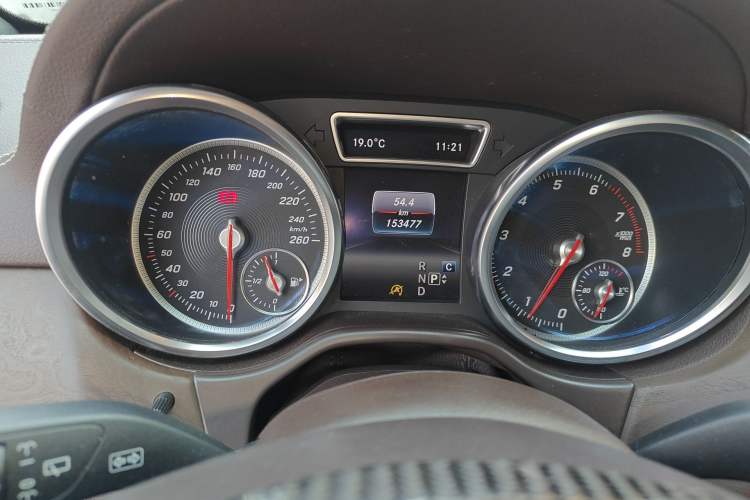 Used Mercedes-Benz GLE 2017 GLE 400 4MATIC Instrument Cluster