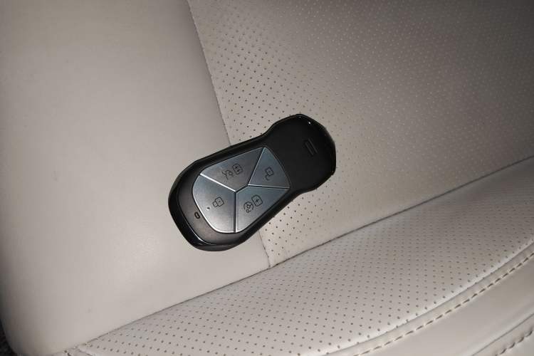 Used XPeng P7 2023 P7i 610 Max Performance Edition