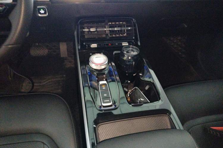 Used Wuling Xingguang 2024 Co-Creation Edition 510 Advanced Model