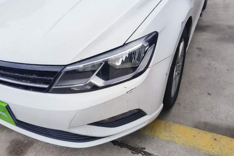 Used Volkswagen Lamando 2017 230TSI DSG Fashion Edition Left Front Headlight