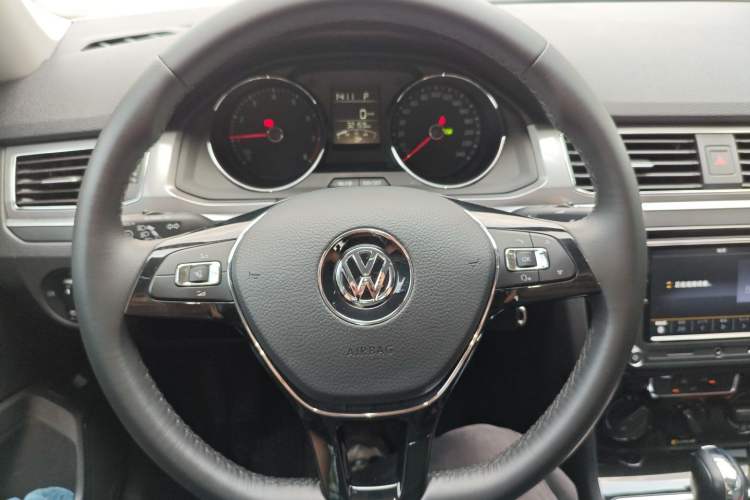 Used Volkswagen Bora 2019 Bora Legend 1.5L Automatic Leading Model China VI Standard Steering Wheel