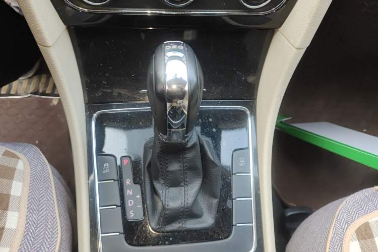 Used Volkswagen Passat 2014 1.8TSI DSG Prestige Edition