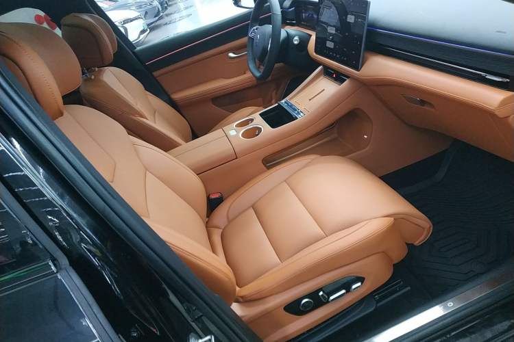 Used Hima AITO M5 2025 Extended-Range Ultra Rear-Wheel-Drive Version