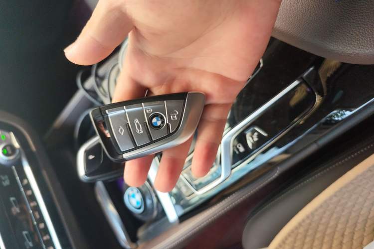 Used BMW 5 Series New Energy 2022 Updated Version 535Le Luxury Package
