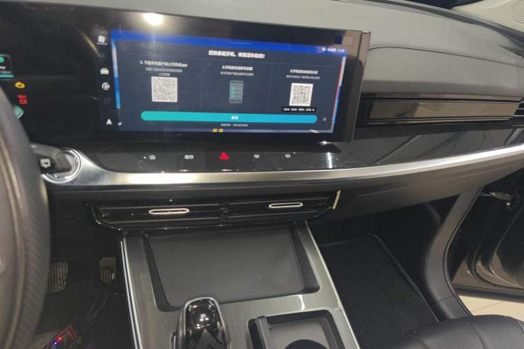 Used Roewe RX5 MAX 2022 1.5T Automatic Zhiwei Prestige Edition
