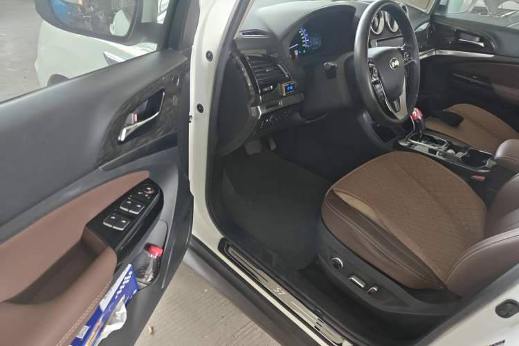 Used BYD S7 2017 2.0T Automatic Prestige Edition